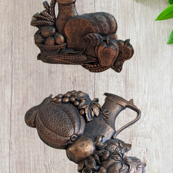 1975 Copper Tone Fruit Harvest Kitchen Wall Decor Syroco Wall Hangings x 2 - Picture 2 of 9